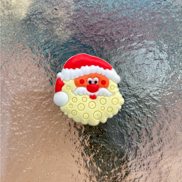 Santa Crocs Jibbitz 3 Piece Set - Picture 2 of 4